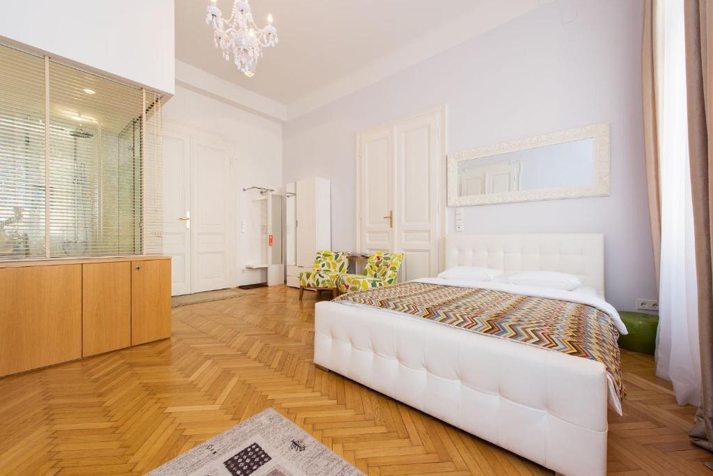 Rosa Linde - Comfort Rooms Wien Rom bilde
